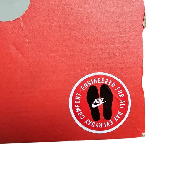 NWOT NIKE WOMENS COURT LEGACY LIFT SNEAKER SIZE 9 - Picture 10 of 11